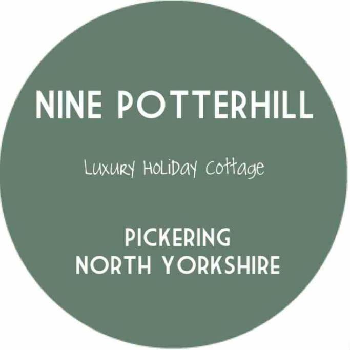 Luxury Nestled In The Heart Of - Pet Friendly Holiday home *