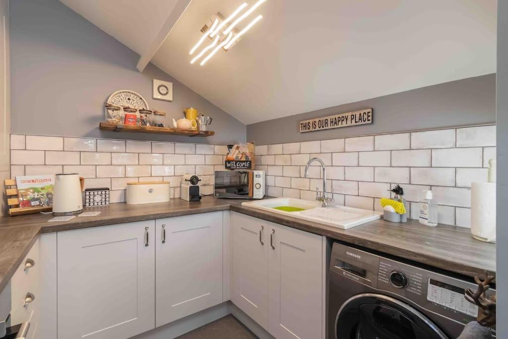 Holiday home Luxury Nestled In The Heart Of - Pet Friendly Pickering