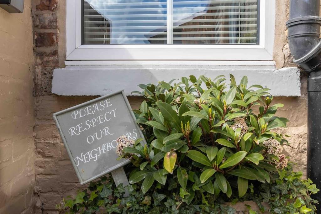 Holiday home Luxury Nestled In The Heart Of - Pet Friendly