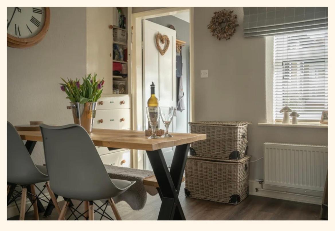 Luxury Nestled In The Heart Of - Pet Friendly